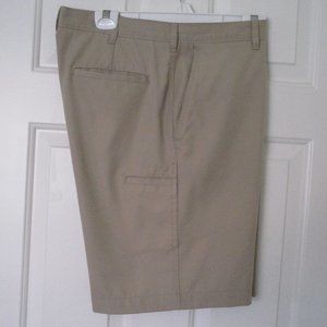 PGA Tour Mens Flat Front Khaki Tan 5-Pocket Golf Short Pant NWOT - Size 36W